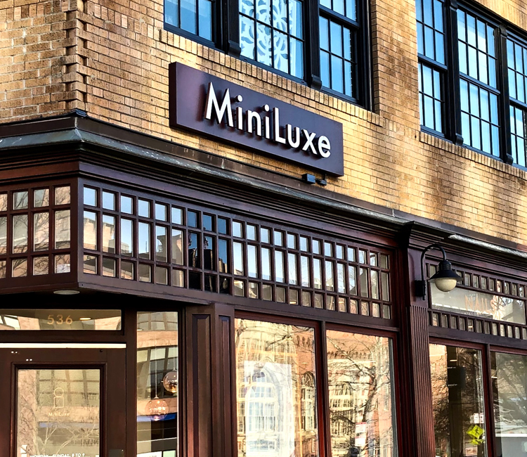 Miniluxe